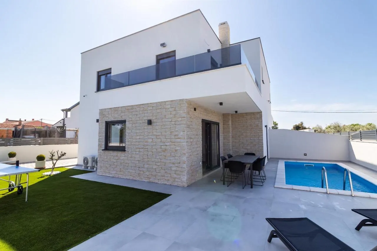 Villa Noah Sisan Croatia